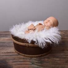 Photography Prop, Wooden Bucket Basket Suitable For Photography,Shooting Background Nest,Solid Wood Material With A Vintage Wood Color,Diameter 35cm / 13.78inch, Height 16cm / 6.30inch, Paired With A Basket Filler Stuffer For Use. Baby Shower Easter Gift Sthings For Girls/Boys