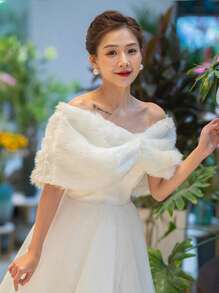 1 szt. pluszowy szal ślubny, peleryna na suknię ślubną, biały futrzany kołnierz dla panny młodej, ciepły pluszowy szal, jesienne ubrania dla kobiet - Biały - Zobacz 8