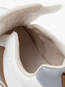 mini bala Boys And Girls Breathable Non-Slip Hook And Loop Shoes - Beige - View 11