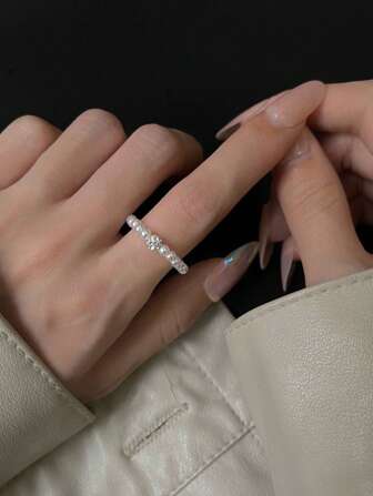 1 Stück minimalistische Vintage-Luxus-Perlen- & Kristall-Ringnische, hochwertiger minimalistischer Stil, raffinierter, personalisierter, modischer Fingerring für Frauen, geeignet für den täglichen Lässig-Wear