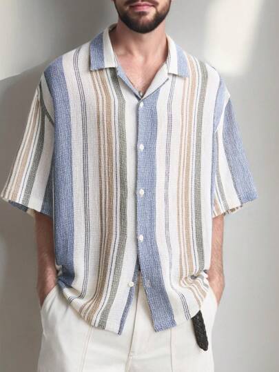 男士休闲时尚短袖条纹衬衫，独特高品质前开设计，适合户外休闲穿着
