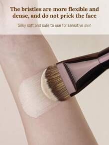 1 Stück neue ultraflache Foundation Pinsel/Gesichtsmaske Pinsel, tragbar, geeignet für Anfänger, Makeup Pinsel