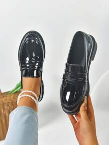 Damskie 2025 Nowe Okrągłe Noski Wsuwane Mokasyny Ze Skóry Lakierowanej, Modne Uniwersalne Płaskie Buty Do Dojazdów Do Pracy