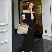 Vestido de noche formal para mujer, elegante, con hombros descubiertos, sin mangas, con abertura alta, fruncida,Vestido largo de satén con hombros descubiertos y espalda fruncida para mujer, sin tirantes, sin mangas, ajustado para dama de honor