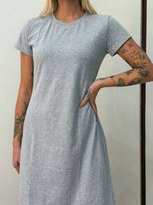 Aveloz T-Shirt Dress - Grey - View 4