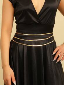 1pc Stylish Minimalist Three-Layer Metal Snake Bone Chain Belt Summer, School Fall, Autumn, Halloween - Gold - View 1