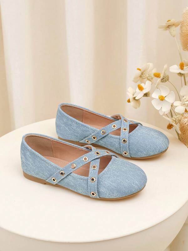 女童时尚金属平底芭蕾平底鞋、青少年舞鞋、百搭款式