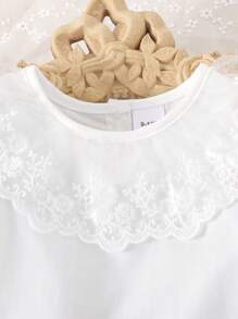 2 件套女婴可爱泡泡袖蕾丝领上衣和蝴蝶蕾丝裙套装，夏季 - 白色 - 查看 4