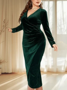 Eleganfit Women's Plus Size Long Sleeve Velvet Bodycon Dress Sexy Ruched Wrap Deep V-Neck Party Cocktail Dress