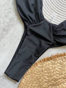 2pcs Women Solid Color Bandeau Top And Bottom Bikini Swimwear Set