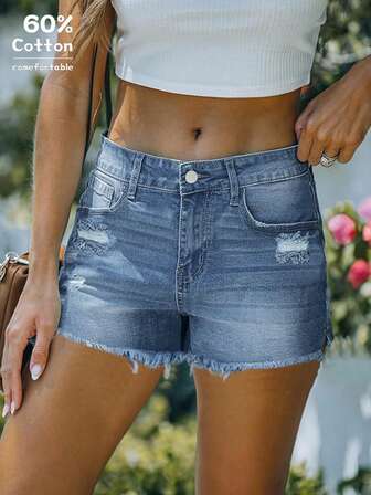 女士口袋做旧下摆休闲牛仔短裤