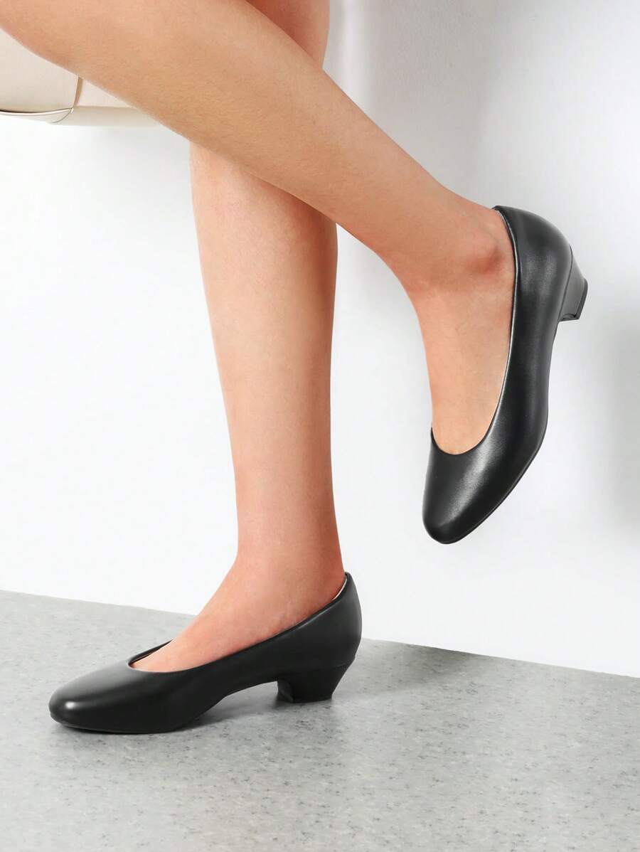 Women's Wide Fit Low Chunky Heel Pump Elegant Solid Color Shoes - màu đen - Xem 1