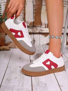 A Pair Of Fashionable And Simple Spring And Summer New Female Youth Sports Shoes, With A Unique Love Pattern Decorative Strap Design, Comfortably Lined Campus Casual Sneakers, Suitable For Outdoor Skateboarding, Daily Commuting - Red - View 3