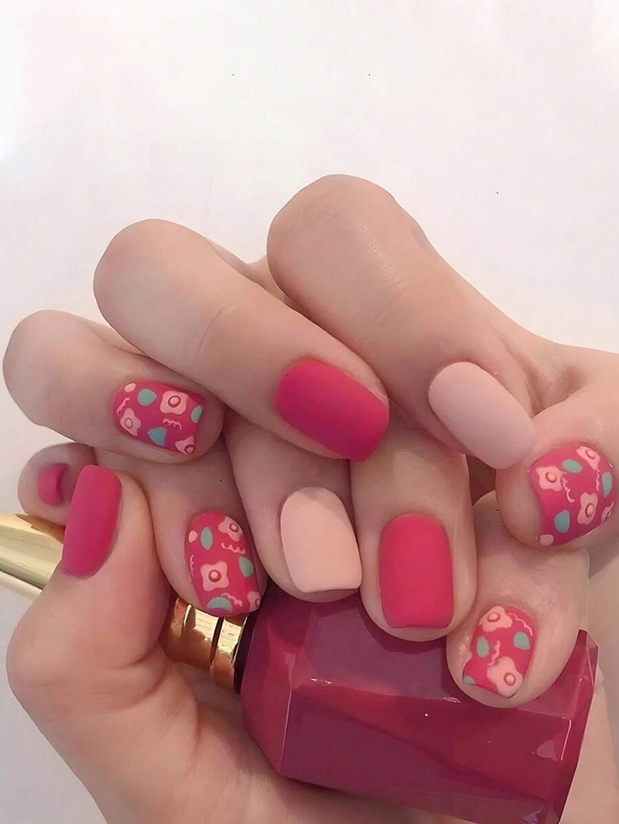 24 件短方形按压指甲法式简约花朵印花夏季假指甲，甜美清新假指甲，适合购物、旅游、度假