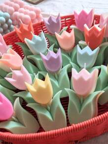 5-blättriger Tulpen Silikon-Formenbehälter, zart, leicht zu reinigen, speziell für Kerzengießen in großen Mengen entworfen! Selbstgemachte kreative Handwerkskunst, inspiriert von Gipsarbeit. Ideal für Kunstkurse zur Anregung der Kreativität. Tolles Geschenk zum Valentinstag, Muttertag, Kindertag, um Ihre Lieben zu überraschen.