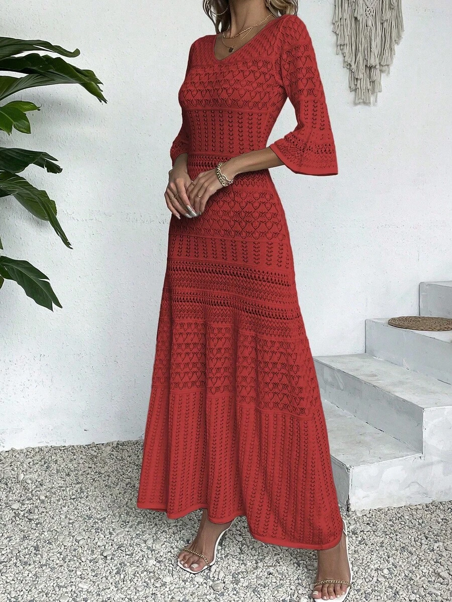 优雅女士时尚休闲V领长袖针织连衣裙，纯白色夏季海滩度假风，简约复古硬币设计，修身镂空剪裁，随机印花图案，适合返校季、秋冬季女装，圣诞节、感恩节和新年长款派对礼服 - 紅色 - 查看 1