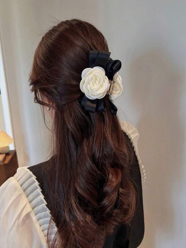 1 pieza Accesorio para el cabello de mujer con clip en forma de camellia, flor blanca con lazo negro