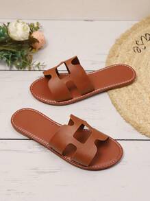 1 Pair Plus Size Brown Flat Slide Sandals For Teenage Girls, Solid Color PU Strap, Round Toe, Open Toe, Cute Roman Style, Suitable For Casual, Gatherings, Travel & Vacation, Spring/Summer New 2025 - Brown - View 3