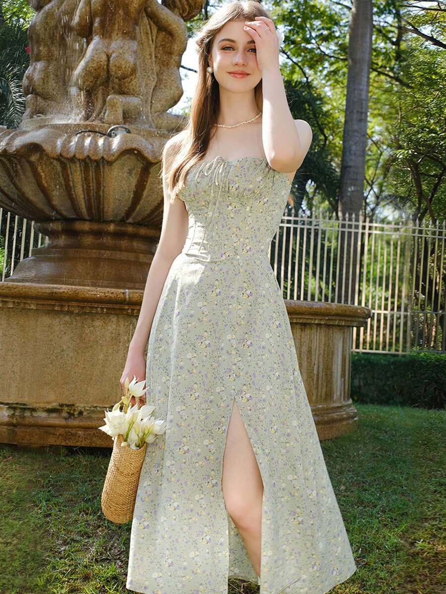 Women's Ditsy Floral Camisole Dress, Minimalist Daily Casual Wear - Green - View 1