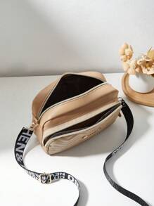 女士绗缝单肩包，小号方形斜挎包