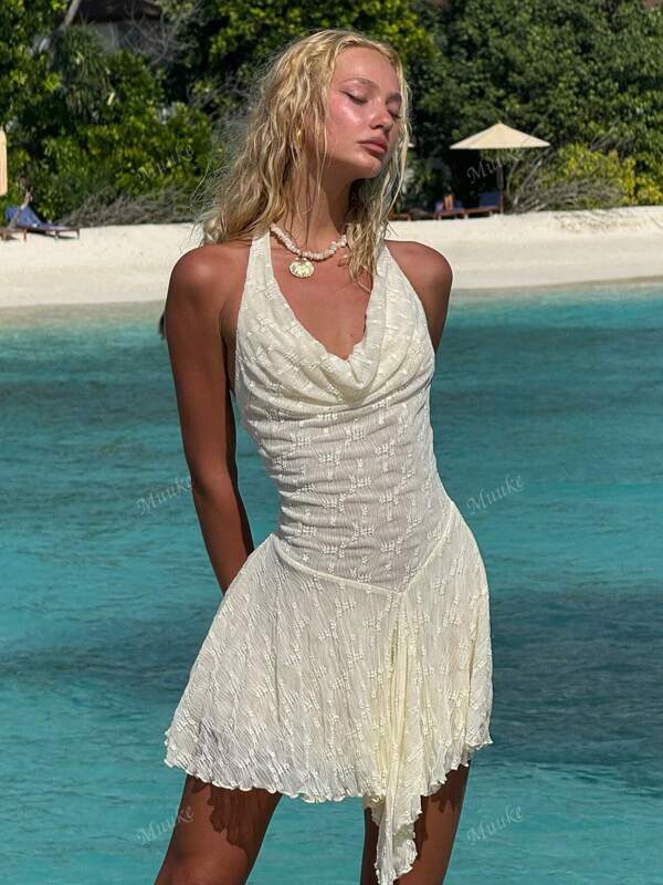 Abito mini con volant asimmetrico, schiena scoperta e lacci in pizzo, stile sexy da vacanza, nuovo stile europeo