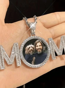 1PC Custom Photo Necklace, Personalized MOM Letter Pendant Necklace Jewelry, Gift For Family, Mother's Day Gift, Personalized Customized Holiday Gift, Personalized Birthday Gift Memorial Gifts
