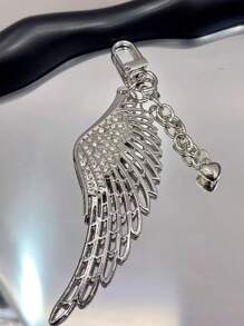1pc Men's New Wing Pendant Keychain Minimalist Heart-Shaped Punk Style Bag/Keyring Accessories Y2K - Silver - View 1