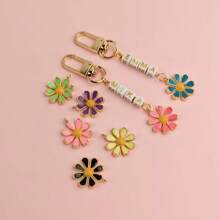 1pc Daisy Keychain, Devil's Eye/Daisy/Pearl, Customizable Letter, Multiple Color Options, Suitable As Christmas/Birthday Gift For Mother, Family, Friends