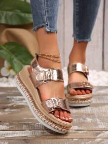 Nuovi arrivi della primavera/estate 2025 Sandali con zeppa e suola in corda, stile europeo, taglie forti, per donna