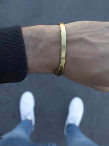 Elegantes minimalistisches Edelstahl-Armband für Herren, modisches, vielseitiges Accessoire, Luxusschmuck, der zu allen Outfits passt, abriebfest und verformungsresistent, perfektes Geschenk zum Valentinstag oder Vatertag