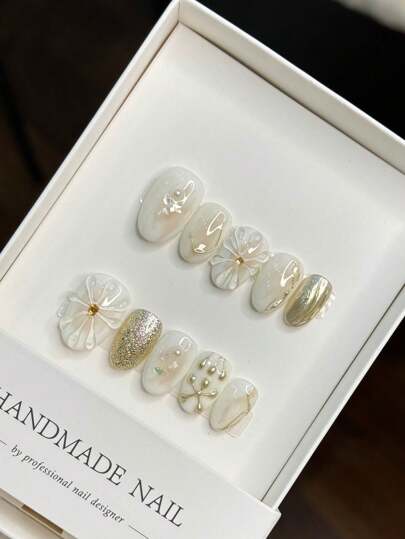 Nuevas uñas artificiales hechas a mano con patrón en relieve ovalado, de color rosa con espejo dorado, para mujeres como suministros de arte de uñas