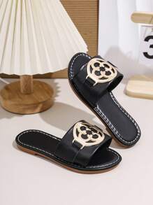 2025 New Summer Girls Sandals Flat Non-Slip Casual Fashion Versatile Strap Slippers - Black - View 2
