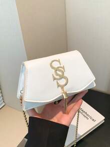 1pc Fashionable Shoulder Bag Simple Casual Bag Retro Casual Chain Messenger Bag, Shiny Pu Material, Flip Magnetic Buckle Closure, Messenger Bag Decorated With Fashionable Tassel Pendant, A Variety Of Colors To Choose From, High-End And Stylish Solid Color Matching, Suitable For Girls To Go Shopping, Daily Travel, Attend Parties, Casual And Simple Style