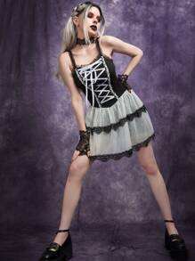 哥特式系带荷叶边白色网眼吊带连衣裙