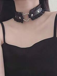 1pc Black PU Leather Gothic Punk Style Lace Heart Choker Necklace, Metal Heart Decor, Adjustable For Cosplay, Music Festival Neck Accessory, Halloween