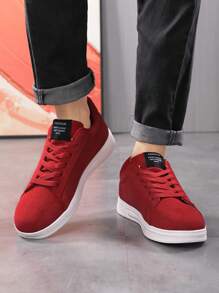 Men's Minimalist Casual Red Festival Patchwork Skate Shoes, Niche Fashion Front Lace-Up Outdoor Comfortable Versatile Sneakers