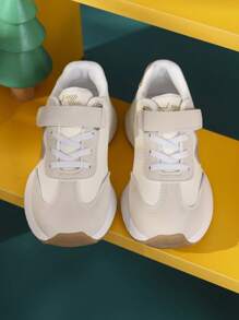 婴儿休闲软底舒适彩色字母贴片钩环运动鞋