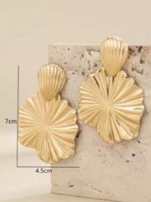 Unique Wrinkle Shell Shape Earrings, Personalized Liquid Metal Lotus Leaf Ear Ornament