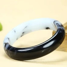 1 件天然玉石黑白花手链、石英宝石手链、多尺寸款式选择、优质宝石手链、男女时尚手链、手工手链 - 治愈好运、各种节日派对礼物、水晶礼物（随机礼盒）