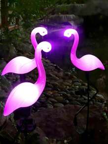 3 Piezas/1 Pieza Nuevas Luces de jardín con forma de flamenco alimentadas por energía solar, decoraciones de jardín, imitaciones de animales, luces de estaca LED a prueba de agua para exteriores, decoraciones para exteriores, creando una atmósfera ambiente. Adecuadas para decorar jardines, patios, estanques, porches y patios traseros. Un gran regalo para la familia en Navidad y Acción de Gracias.
