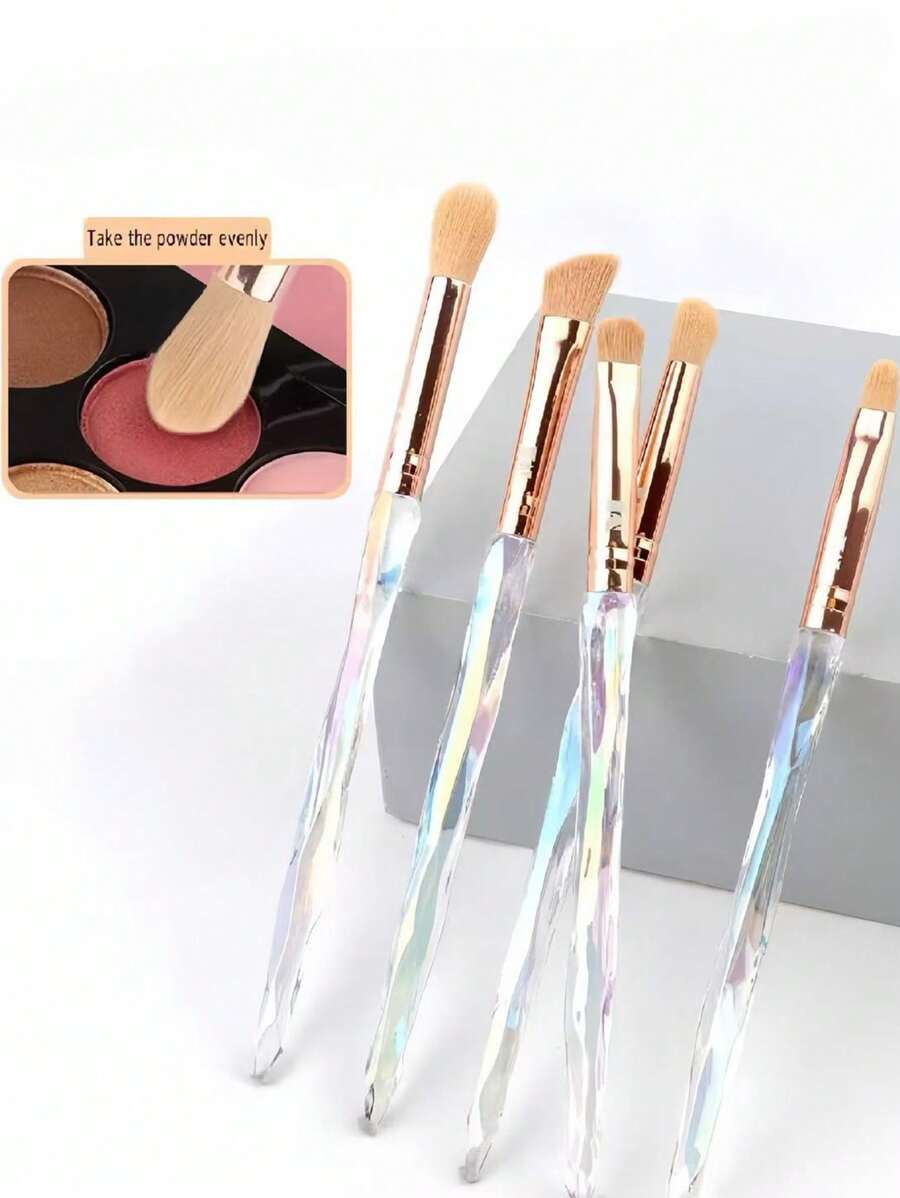 5件套便携式眼影粉底化妆刷套装，包含眼影刷、眉刷、细节刷等，是化妆师和新手必备的旅行便携化妆刷套装。