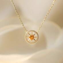 1 pièce Collier pour femmes en or 18 carats plaqué argent sterling 925 millièmes avec zirconium. Chaîne collarbone en étoile octogonale en cristal jaune. Convient pour le port quotidien et les cadeaux de fête pour femmes.