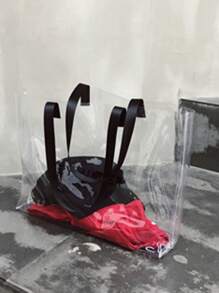 1个防水大容量透明单肩包，简约设计，PVC材质，适合旅行、海滩、运动、瑜伽、游泳等场合。