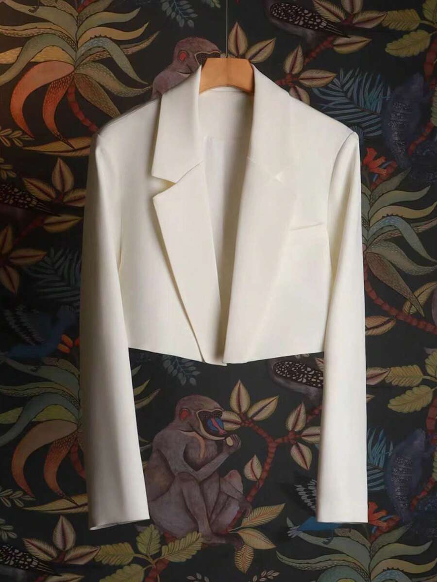 Women's Thin Blazer Jacket, Waist Flattering Elegant Look