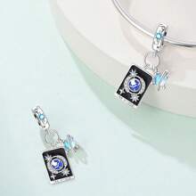 1 stuk verzilverde tarot wereldkaart keizerin kaart scepter een levenskracht kracht orthoker gerechtigheid zwaarden keizer kelk kaart hanger geschikt voor doe-het-zelf sieraden maken originele armband ketting kralen dames sieraden verjaardagscadeau moeder dochter dochter valentijnsdag herdenkingscadeau