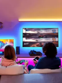 1 pieza Tira de luces LED RGB, alimentada por USB, color y brillo ajustables, múltiples modos, apta para TV, habitación, iluminación decorativa de escaleras, sala de juegos, dormitorio, decoración para fiestas en el hogar