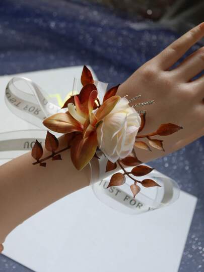 1pc Champagne Color European Style Bridal Wrist Corsage, Wedding Decoration Flower, Banquet Business Meeting Decor Bracelet, Party Accessory