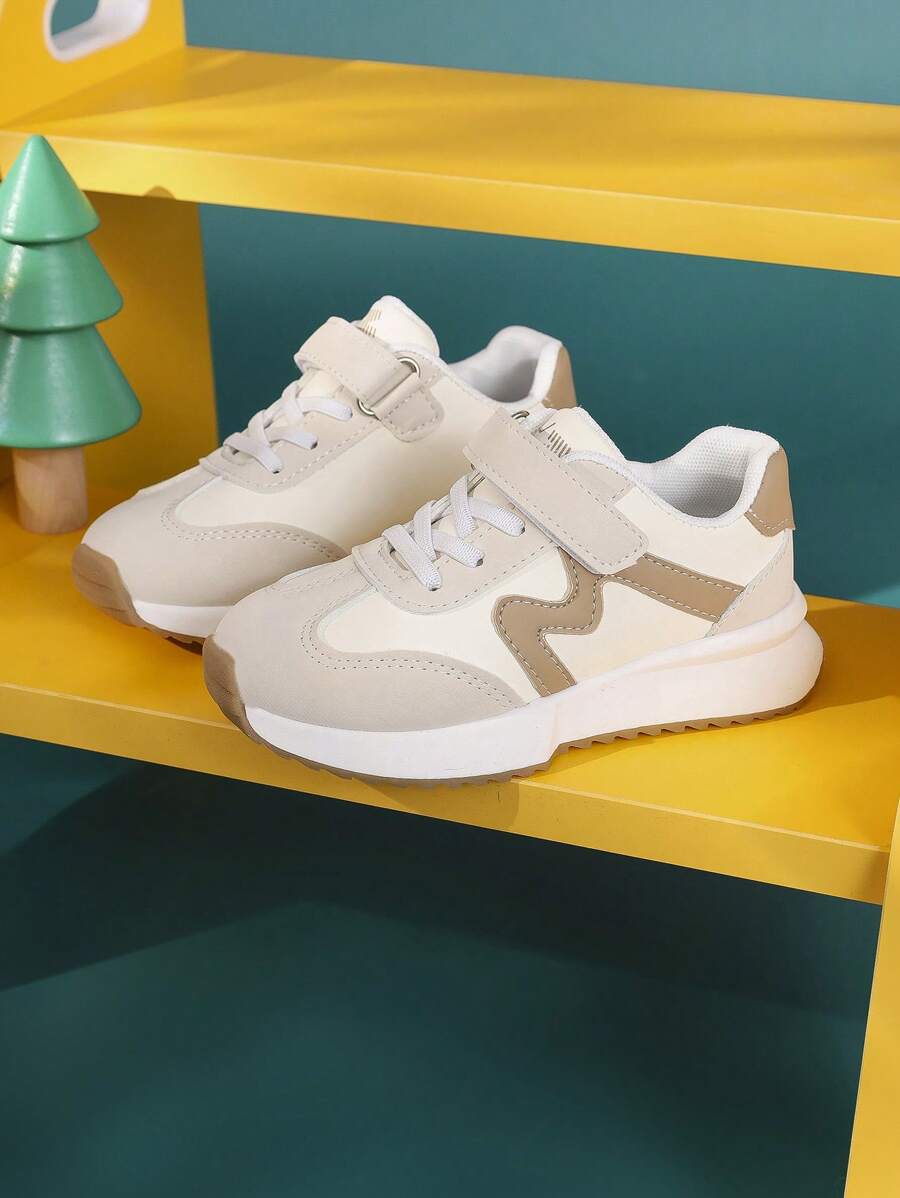 婴儿休闲软底舒适彩色字母贴片钩环运动鞋