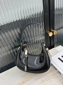 1 pieza Bolso mini infantil PU brillante con forma de media luna, correa de hombro ajustable, cierre de cremallera, bolso estético, moda casual y cómoda, suave y versátil, apta para salidas diarias, jugar, compras diarias y viajes de niñas