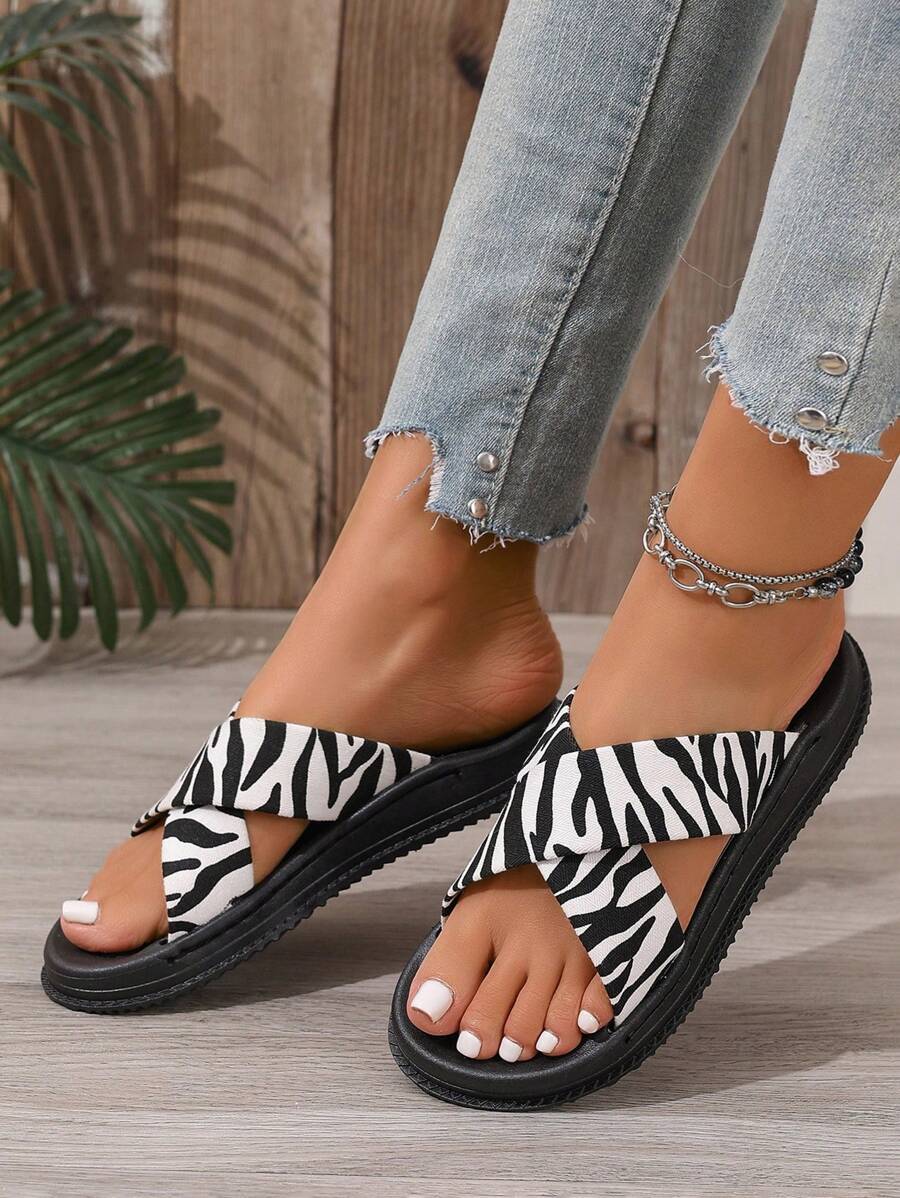 1 Pair Spring/Summer New Cross-Strap Open-Toe Flat Slides Sandals For Teenagers, Outdoor Wear - Black - View 1